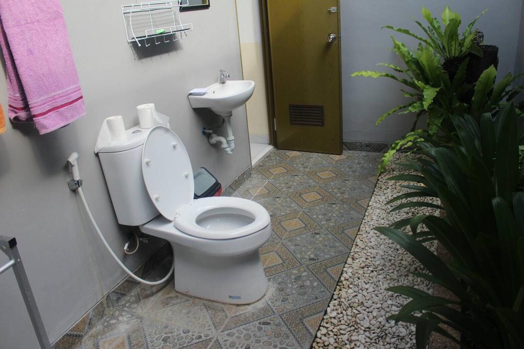 Purnama Guesthouse Canggu Eksteriør billede